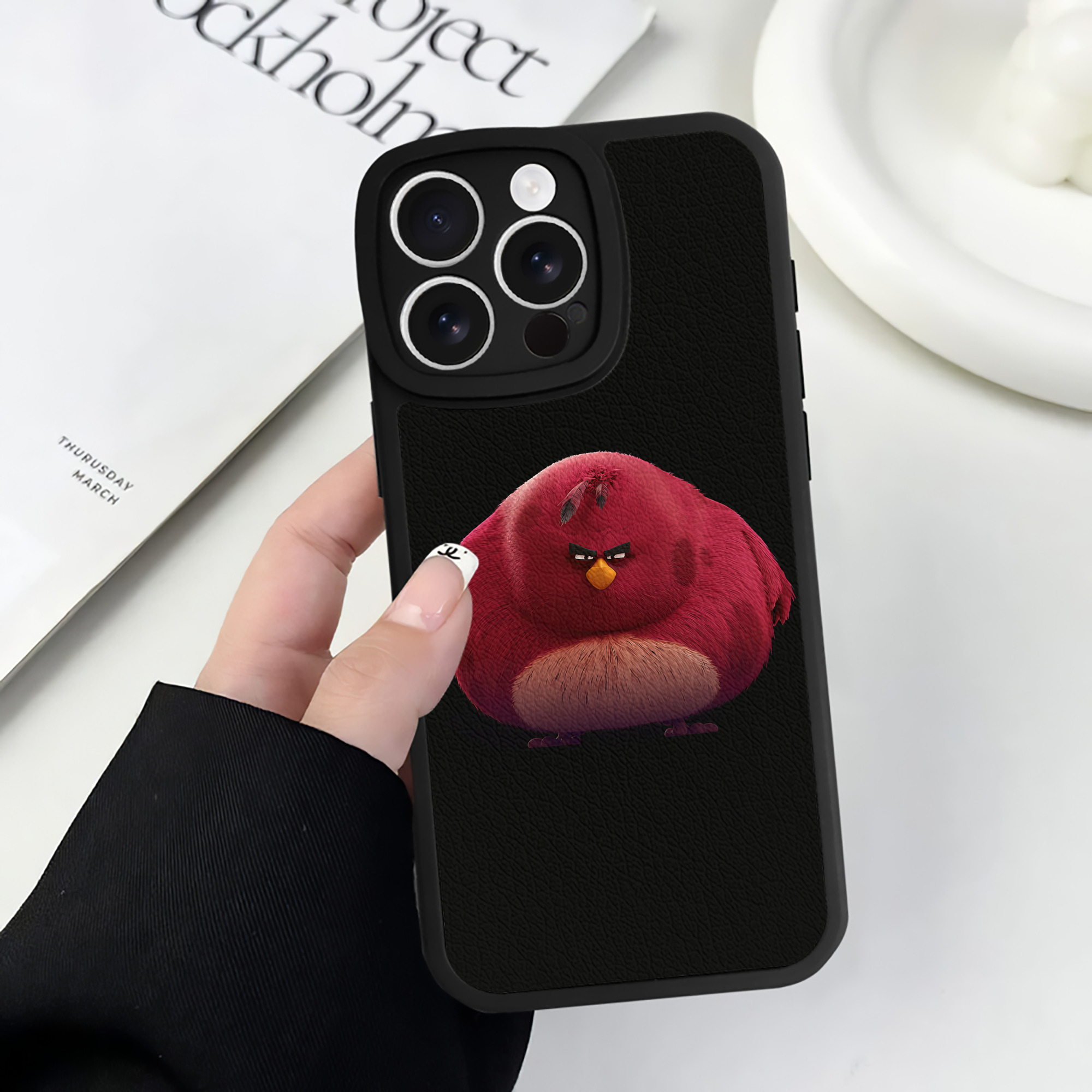 （画像用） Angry Birds アングリーバード 【iPhone 16シリーズ対応】シリコンスマホケース（レザー調） 材質：シリコン